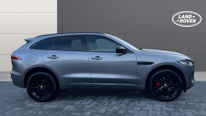 Jaguar F-Pace 2.0 D200 R-Dynamic Black 5dr Auto AWD Diesel Estate